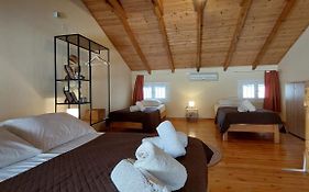 George Apartment